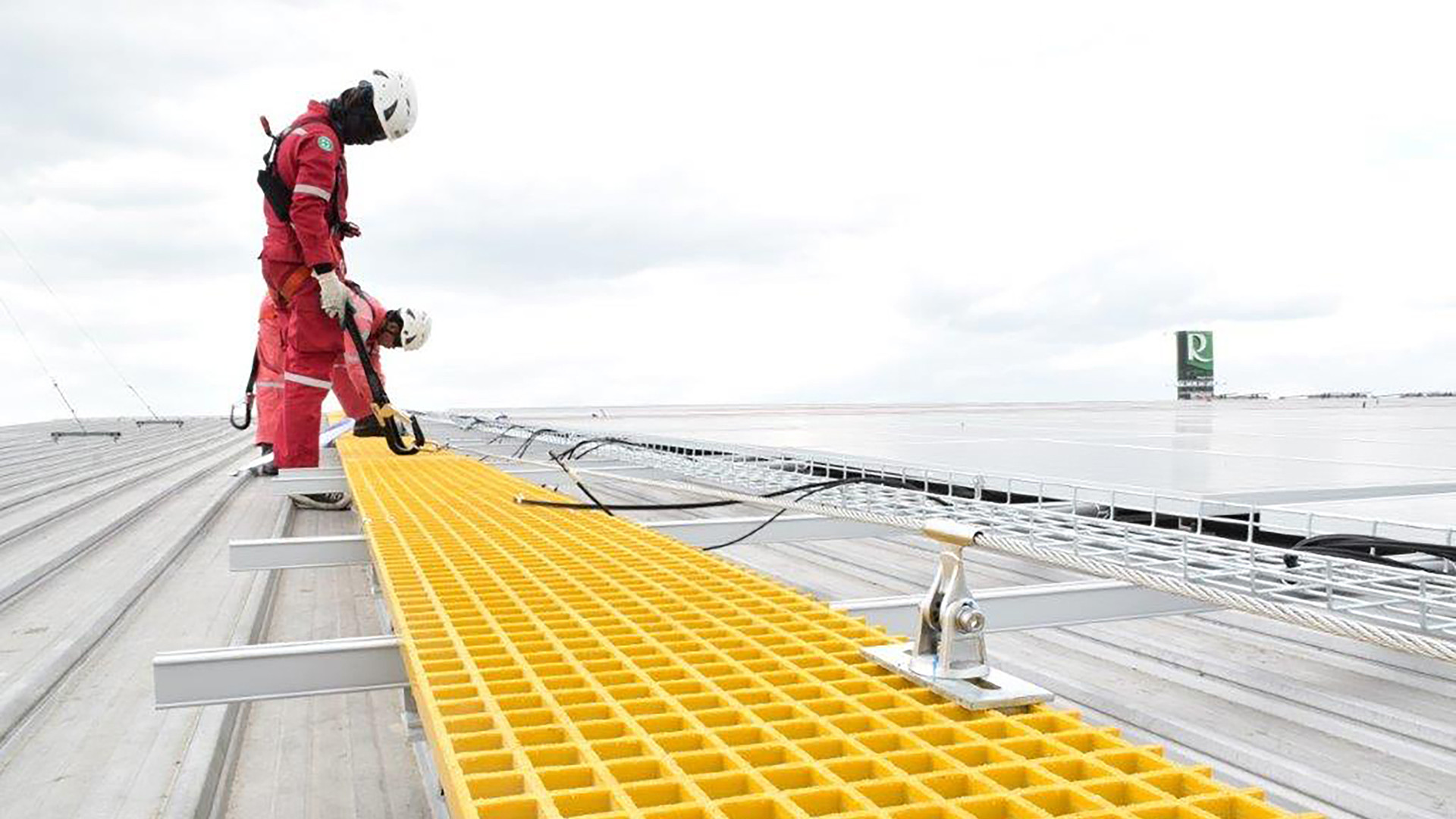 Huawei cold deck roof maintenance